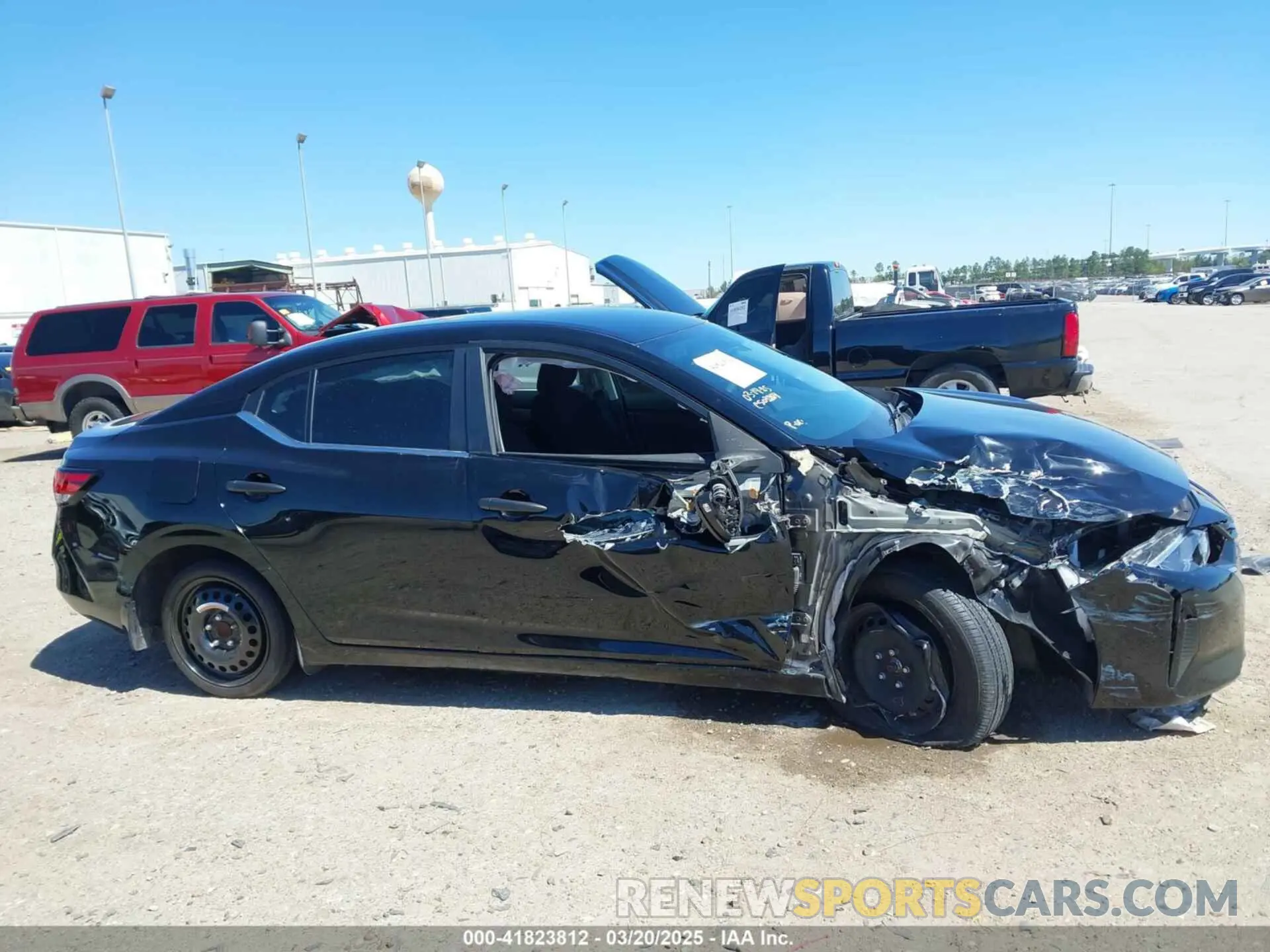 14 Photograph of a damaged car 3N1AB8BV4RY209740 NISSAN SENTRA 2024
