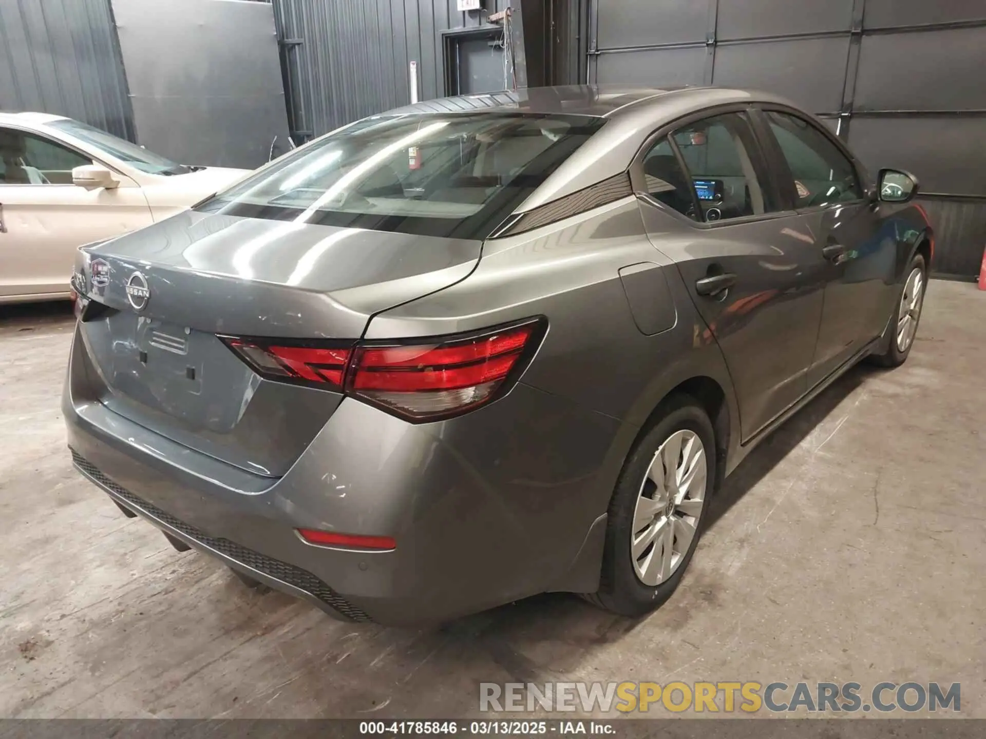 4 Фотография поврежденного автомобиля 3N1AB8BV5RY233271 NISSAN SENTRA 2024