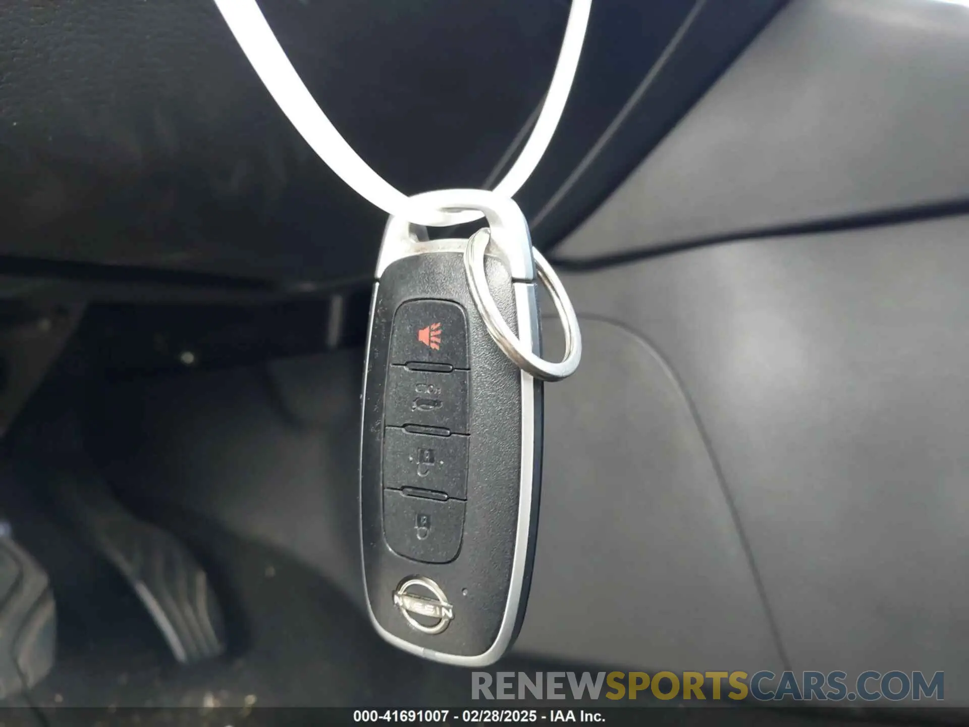 11 Фотография поврежденного автомобиля 3N1AB8BV6RY275240 NISSAN SENTRA 2024
