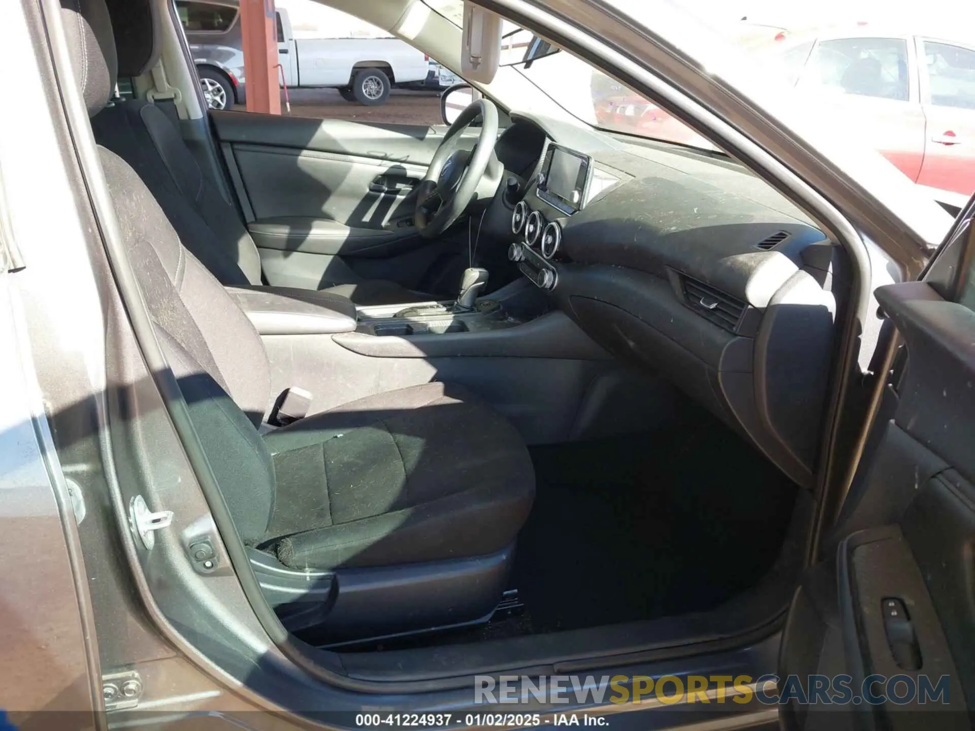 5 Photograph of a damaged car 3N1AB8BV6RY308155 NISSAN SENTRA 2024