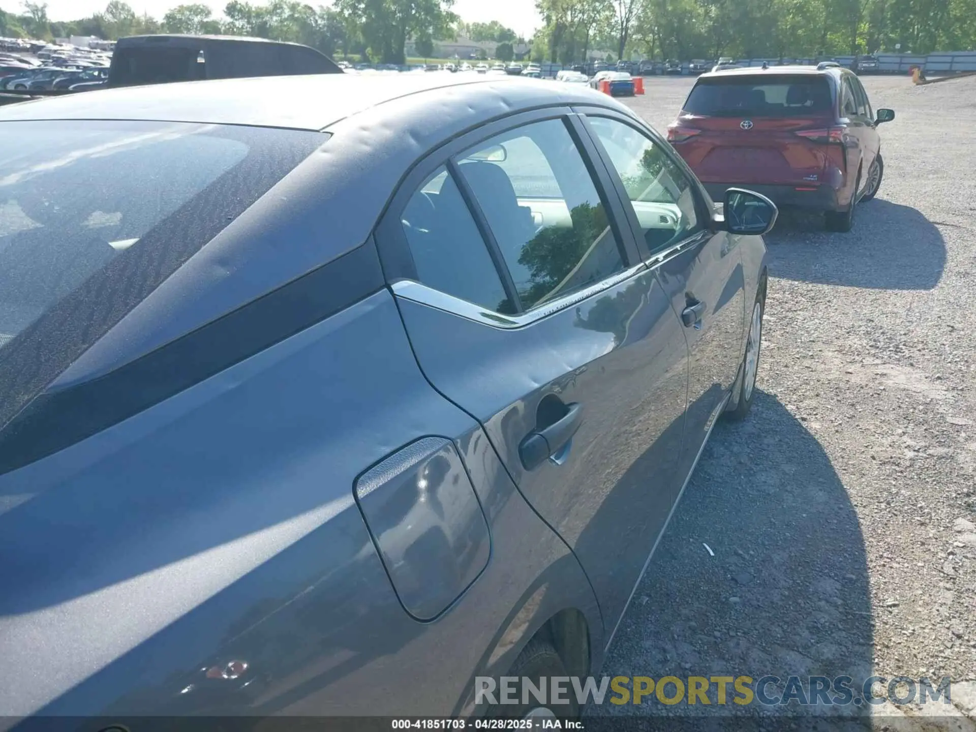19 Photograph of a damaged car 3N1AB8BV7RY318600 NISSAN SENTRA 2024