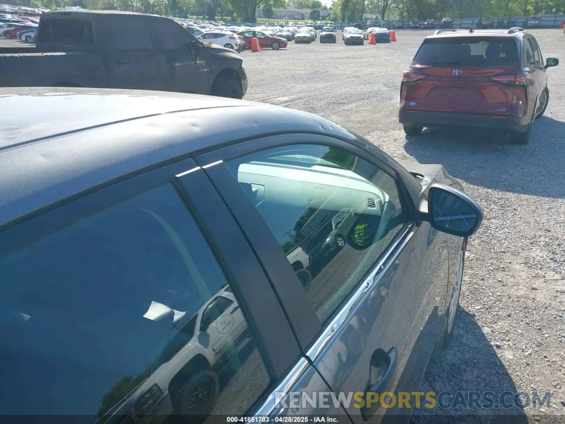 20 Photograph of a damaged car 3N1AB8BV7RY318600 NISSAN SENTRA 2024