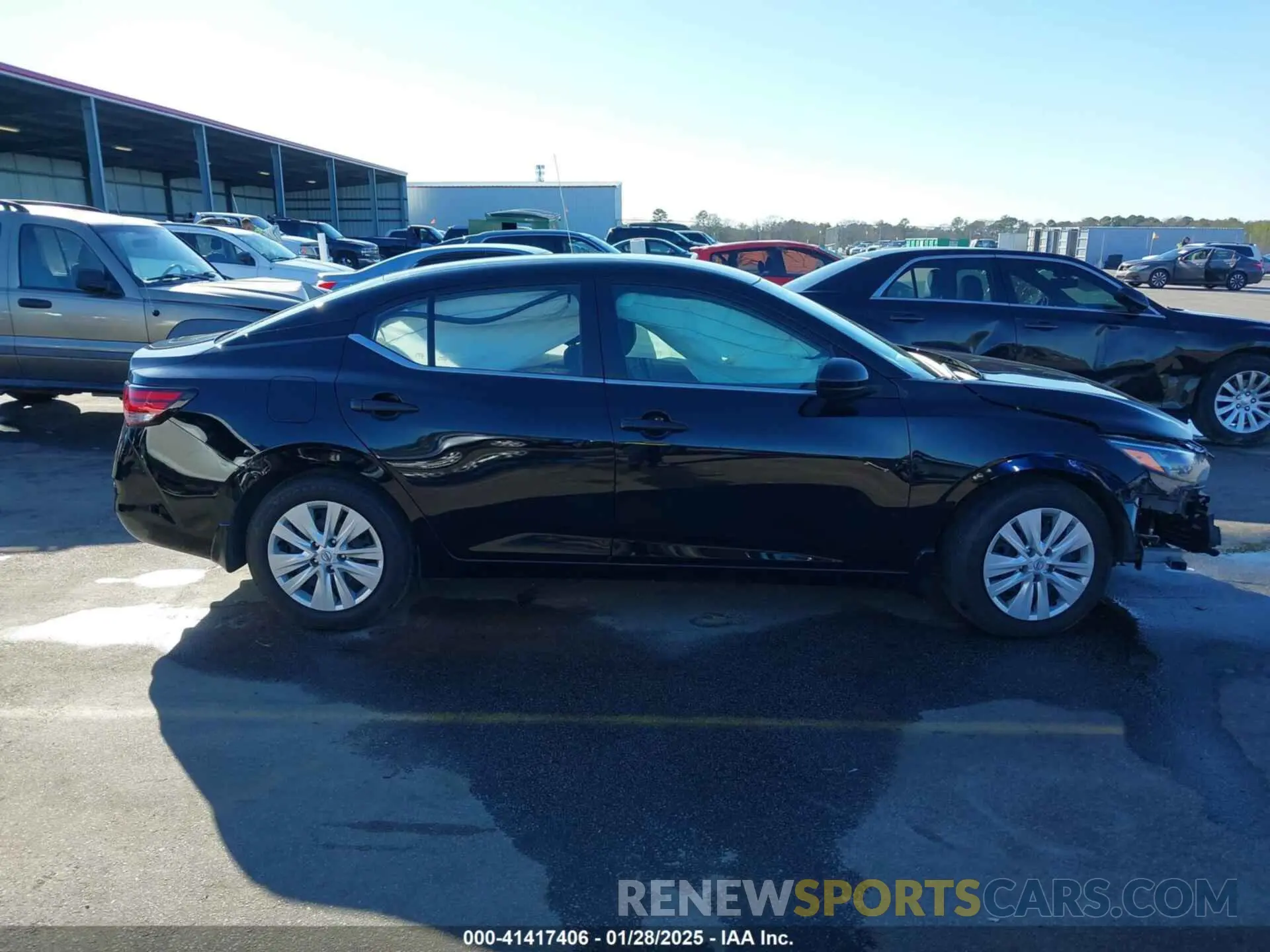 14 Фотография поврежденного автомобиля 3N1AB8BV8RY227349 NISSAN SENTRA 2024