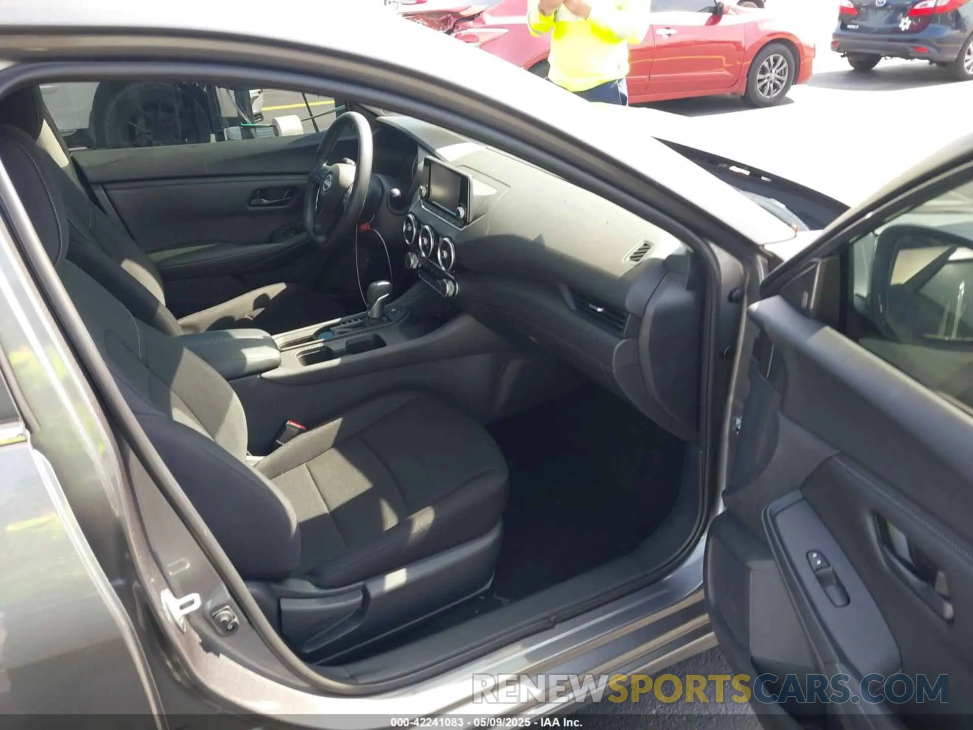 5 Фотография поврежденного автомобиля 3N1AB8BV8RY238898 NISSAN SENTRA 2024