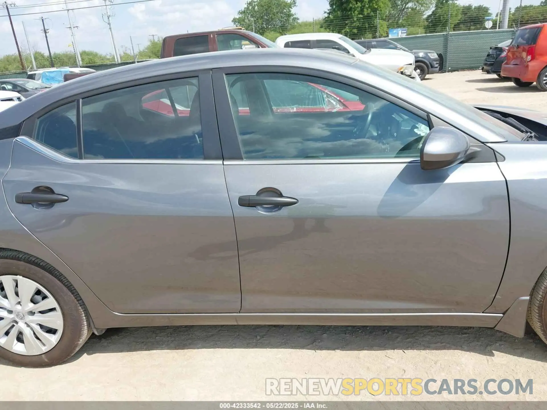 13 Фотография поврежденного автомобиля 3N1AB8BV9RY215100 NISSAN SENTRA 2024