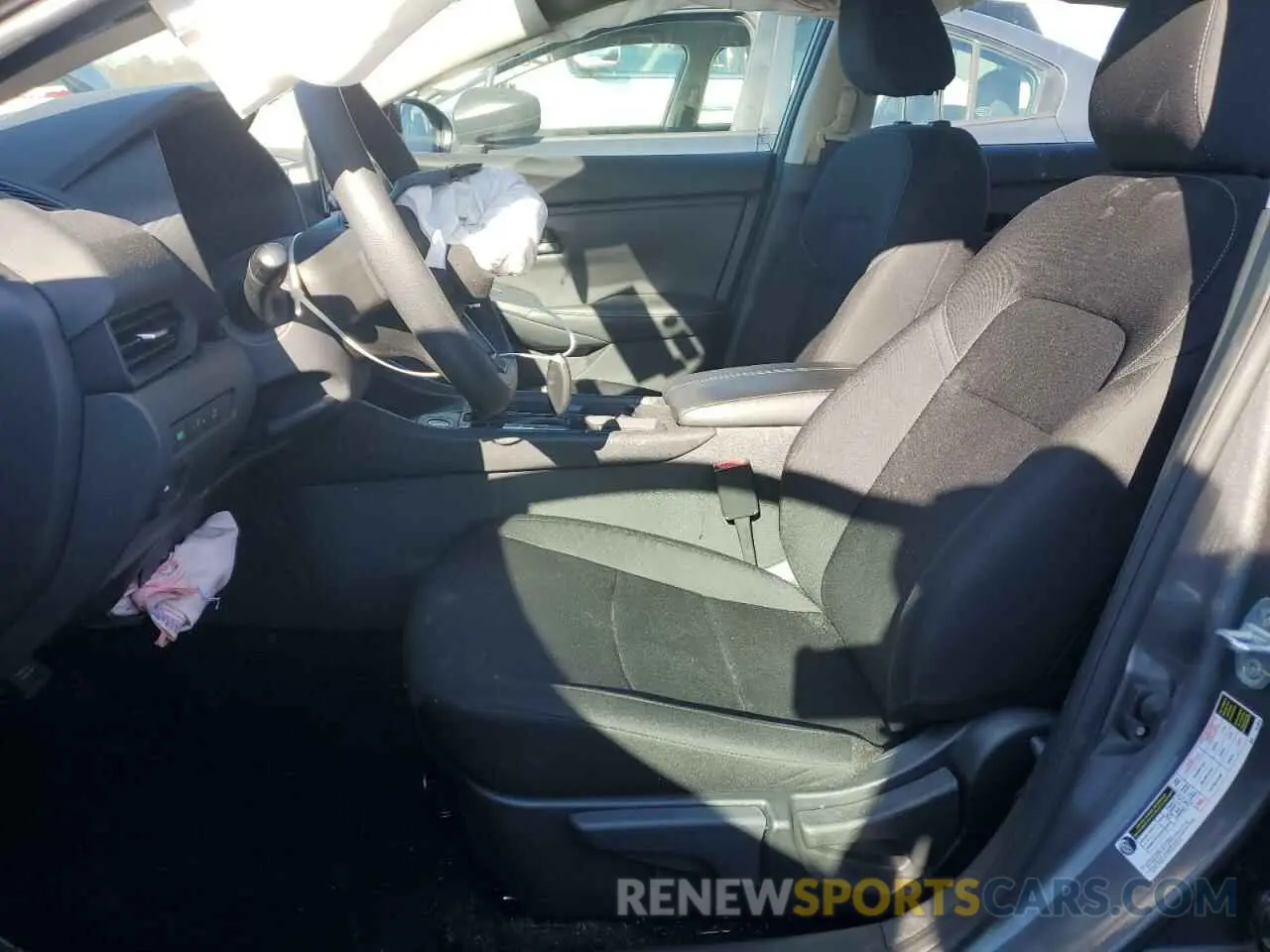 7 Фотография поврежденного автомобиля 3N1AB8BV9RY218613 NISSAN SENTRA 2024