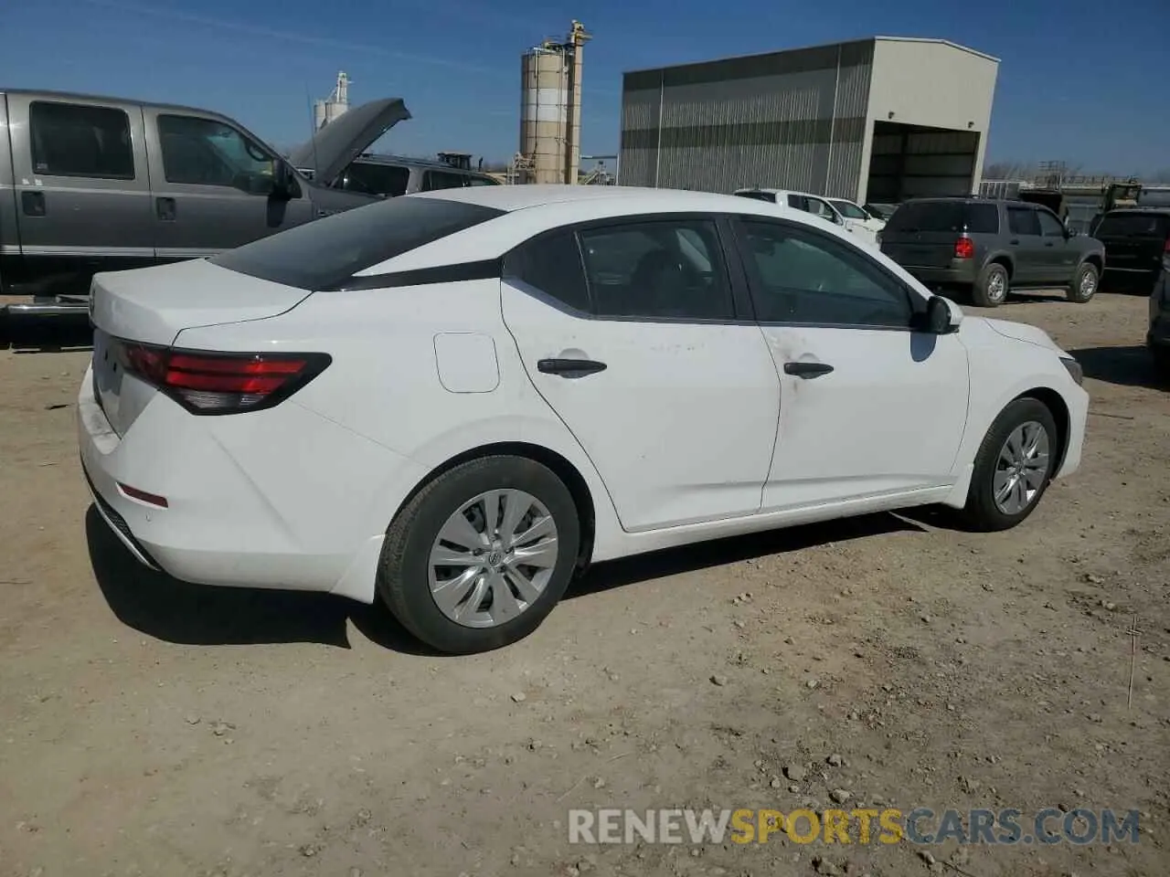3 Фотография поврежденного автомобиля 3N1AB8BV9RY324592 NISSAN SENTRA 2024