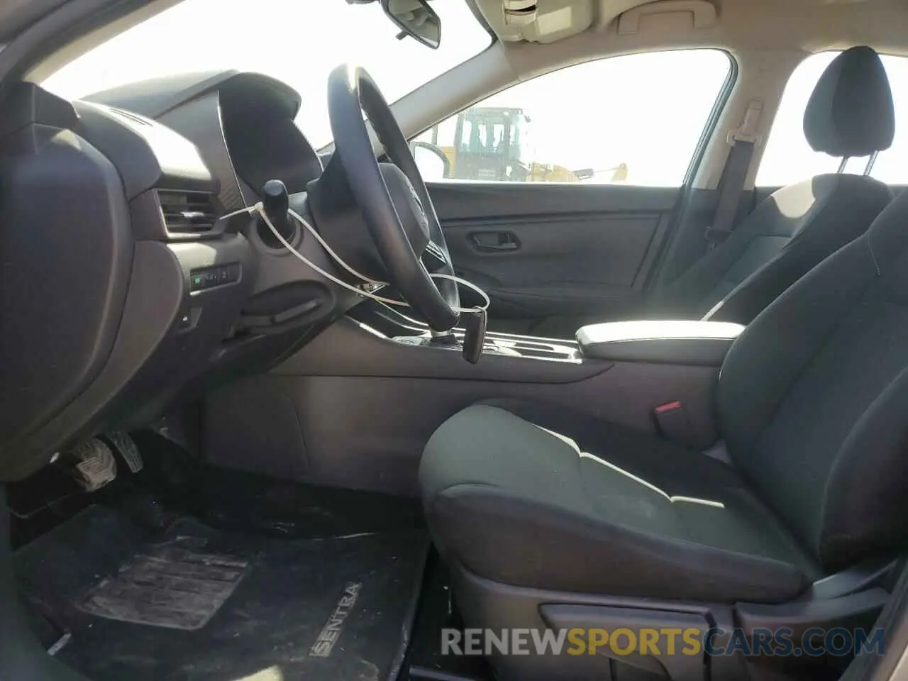 7 Photograph of a damaged car 3N1AB8BV9RY369581 NISSAN SENTRA 2024