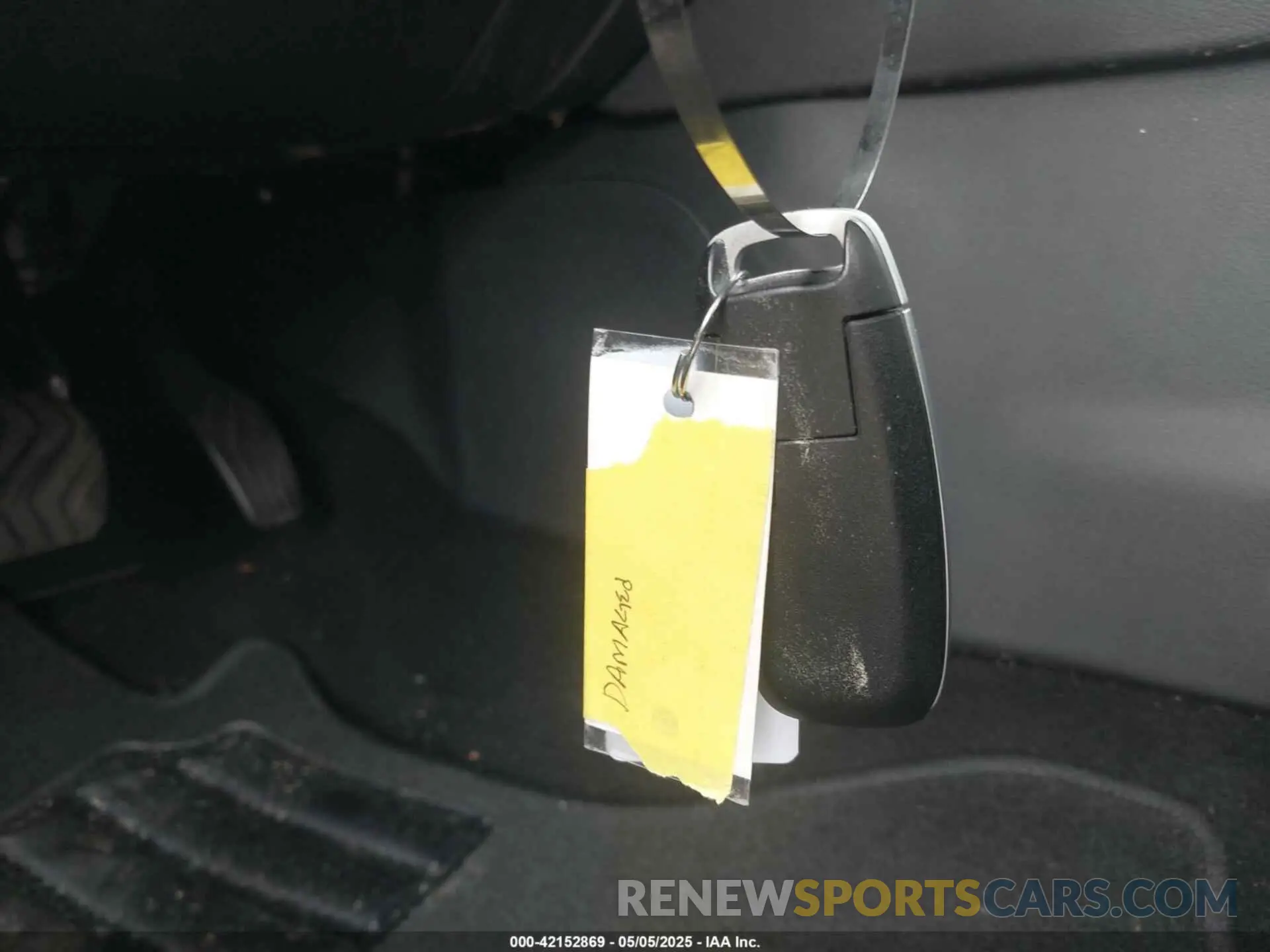 11 Photograph of a damaged car 3N1AB8BVXRY271241 NISSAN SENTRA 2024