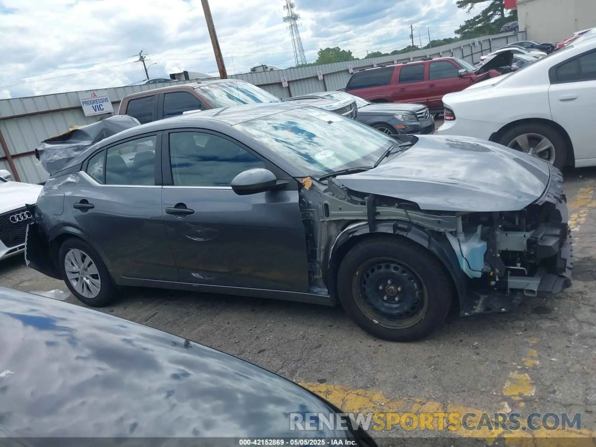 13 Photograph of a damaged car 3N1AB8BVXRY271241 NISSAN SENTRA 2024
