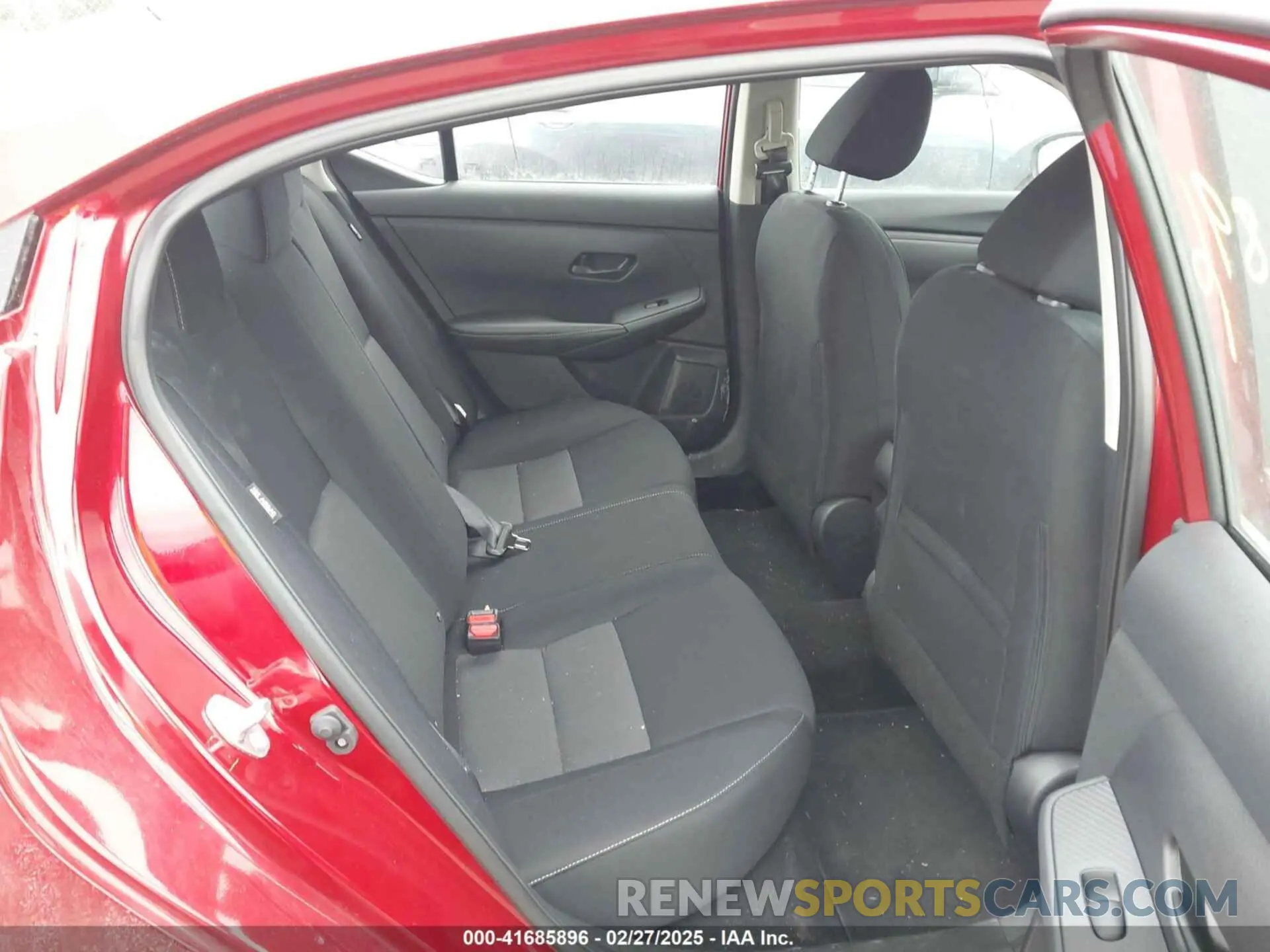 8 Фотография поврежденного автомобиля 3N1AB8CV0RY211600 NISSAN SENTRA 2024