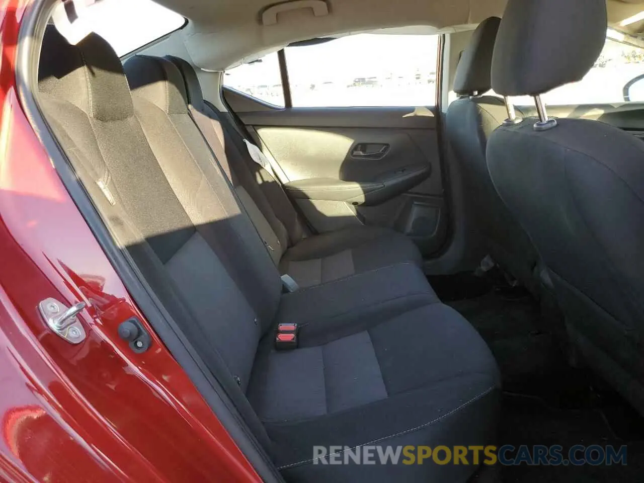10 Фотография поврежденного автомобиля 3N1AB8CV0RY257752 NISSAN SENTRA 2024