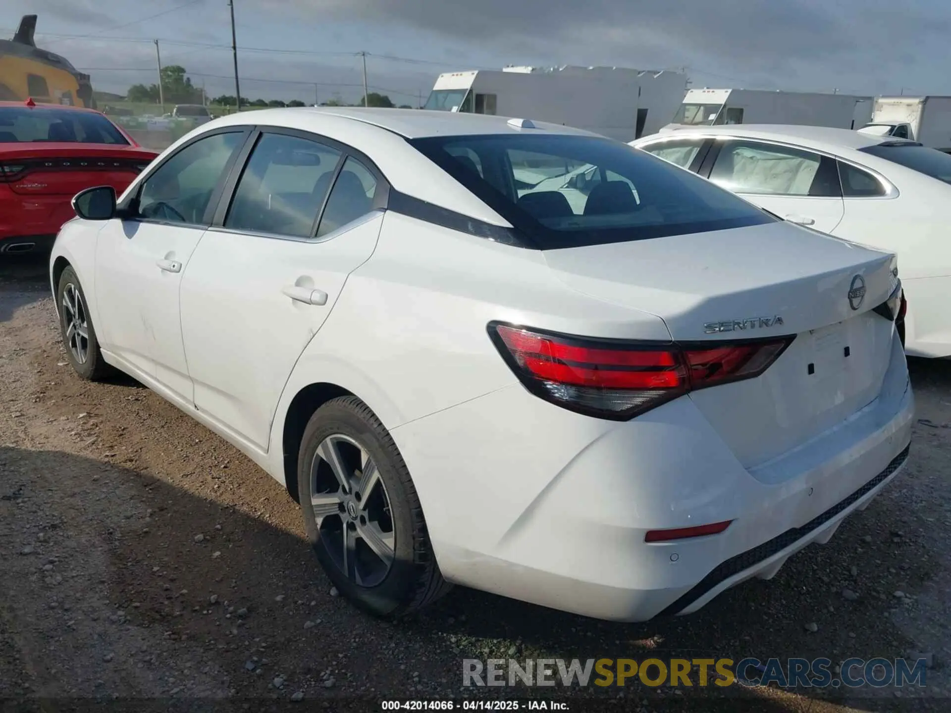 3 Фотография поврежденного автомобиля 3N1AB8CV0RY292369 NISSAN SENTRA 2024