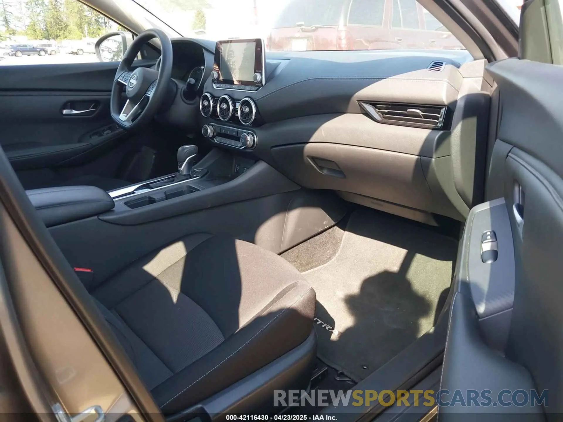 5 Фотография поврежденного автомобиля 3N1AB8CV0RY332191 NISSAN SENTRA 2024