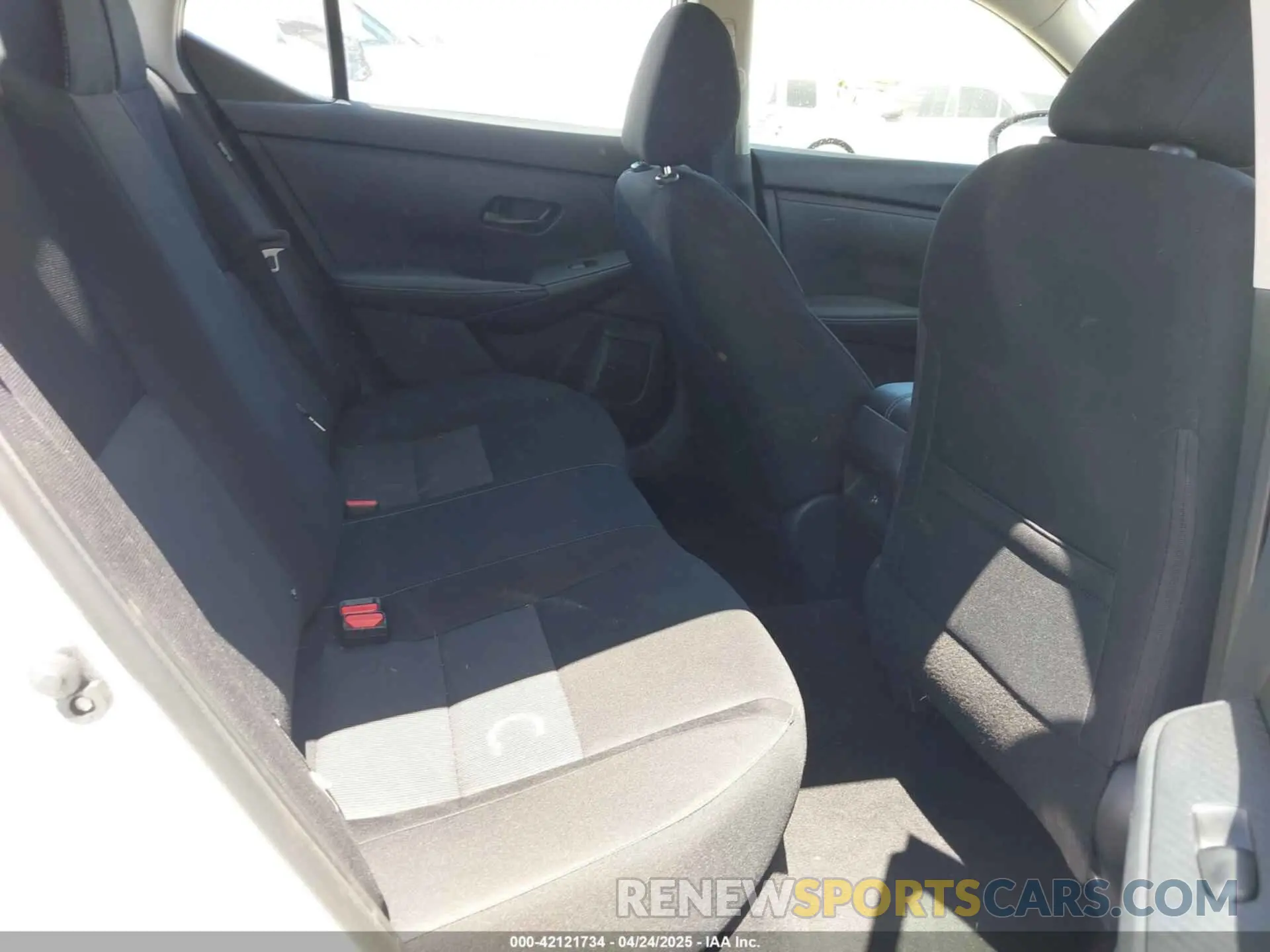 8 Фотография поврежденного автомобиля 3N1AB8CV2RY292020 NISSAN SENTRA 2024