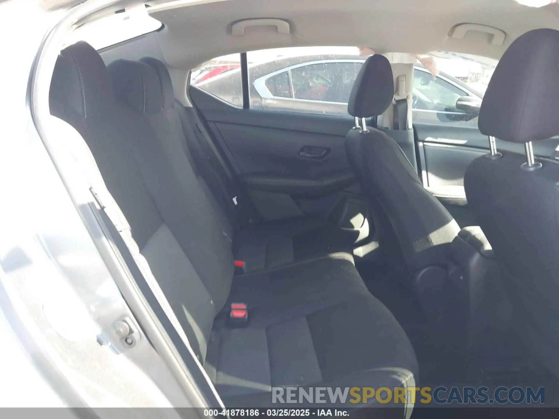 8 Фотография поврежденного автомобиля 3N1AB8CV2RY342236 NISSAN SENTRA 2024