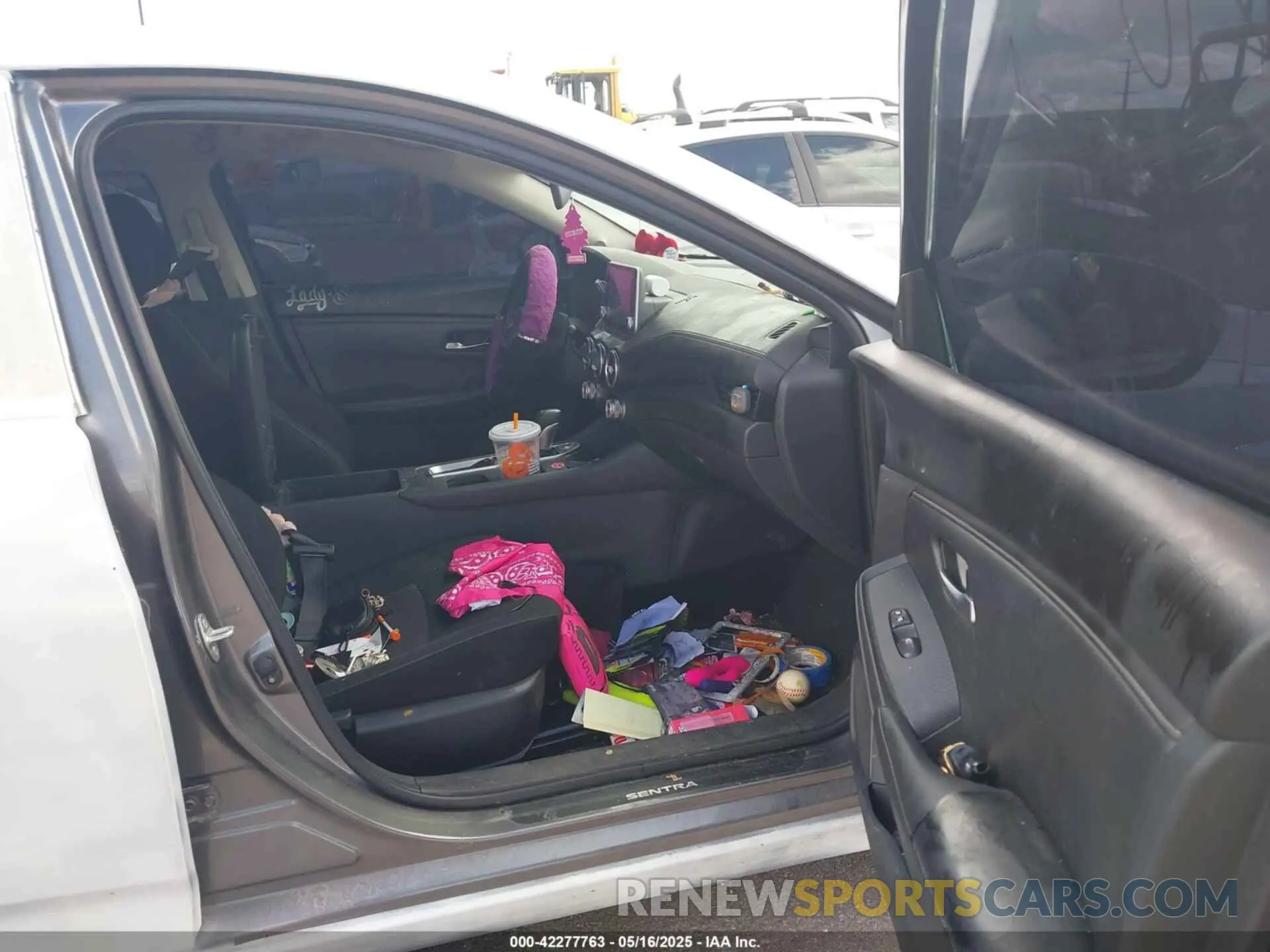 5 Photograph of a damaged car 3N1AB8CV3RY204530 NISSAN SENTRA 2024