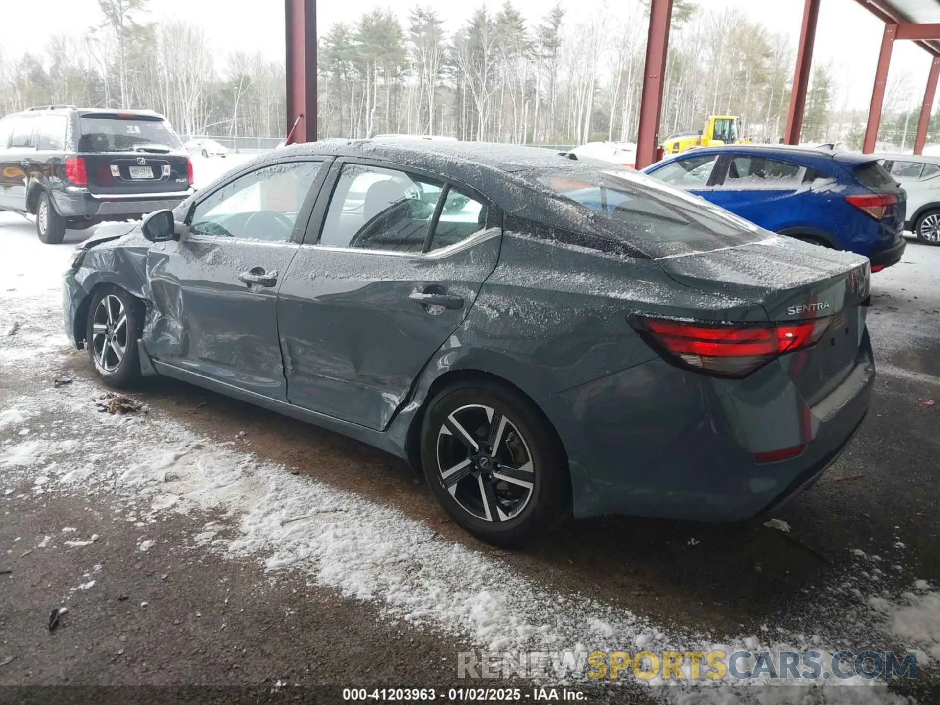 3 Фотография поврежденного автомобиля 3N1AB8CV3RY206830 NISSAN SENTRA 2024