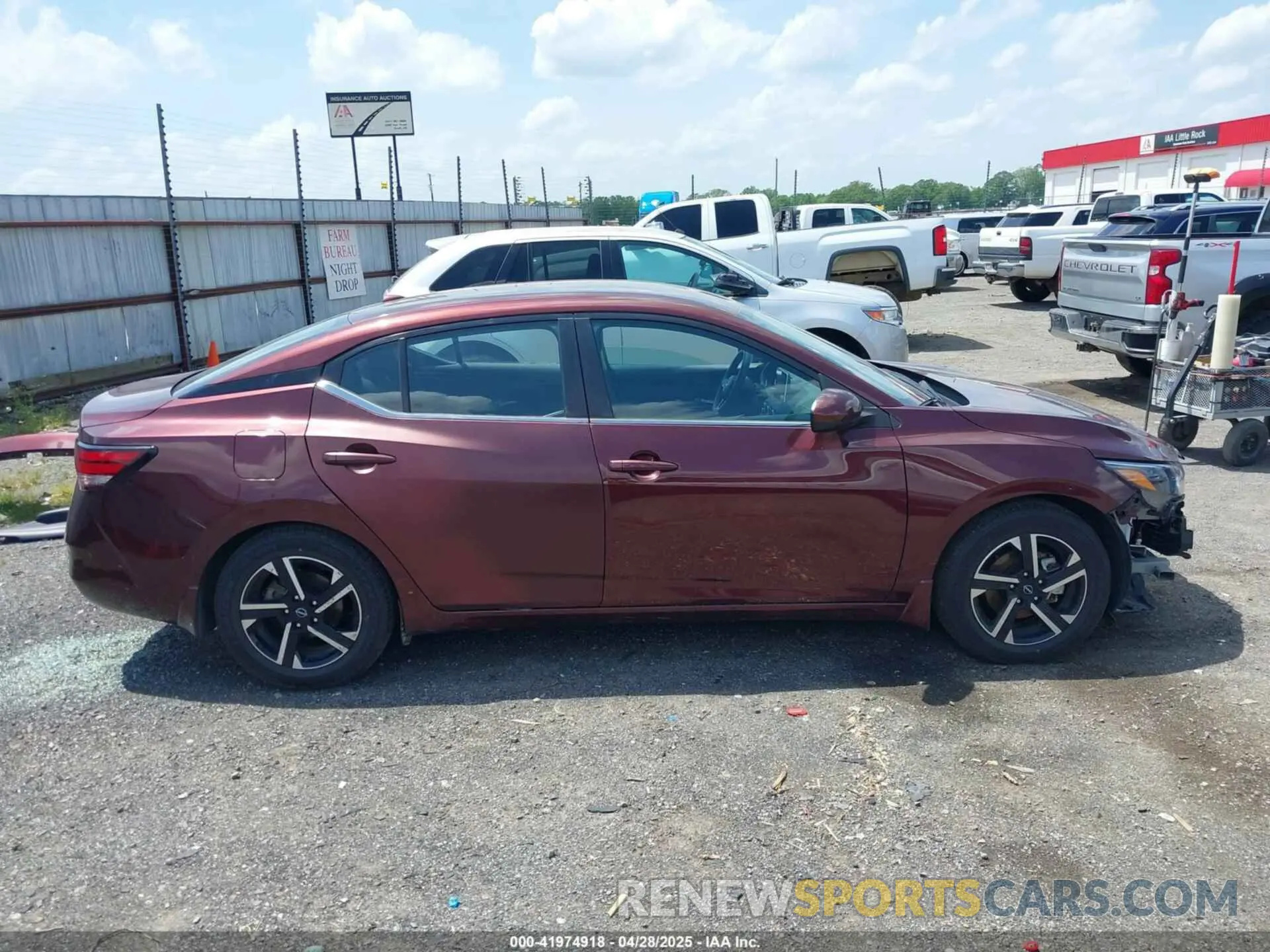 14 Фотография поврежденного автомобиля 3N1AB8CV3RY210537 NISSAN SENTRA 2024