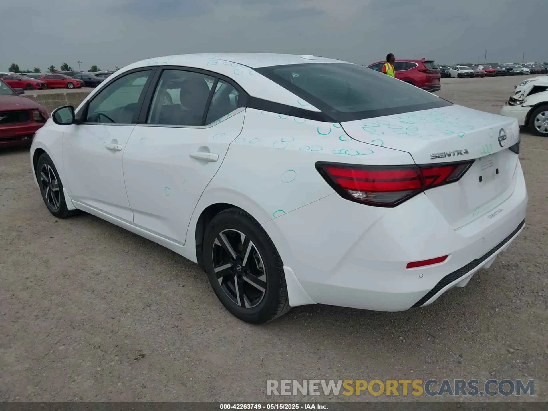 3 Фотография поврежденного автомобиля 3N1AB8CV3RY225314 NISSAN SENTRA 2024