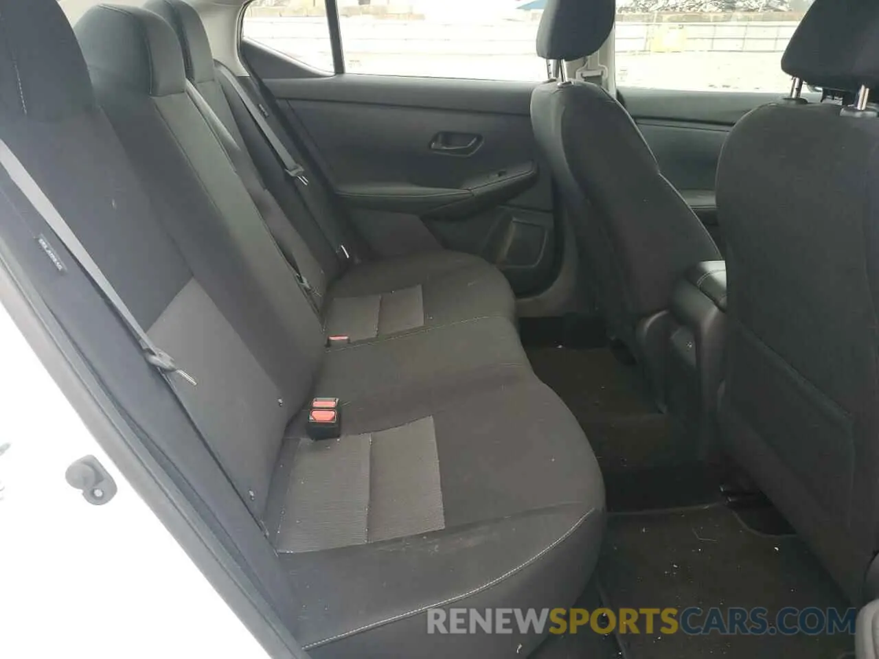 10 Фотография поврежденного автомобиля 3N1AB8CV3RY227337 NISSAN SENTRA 2024