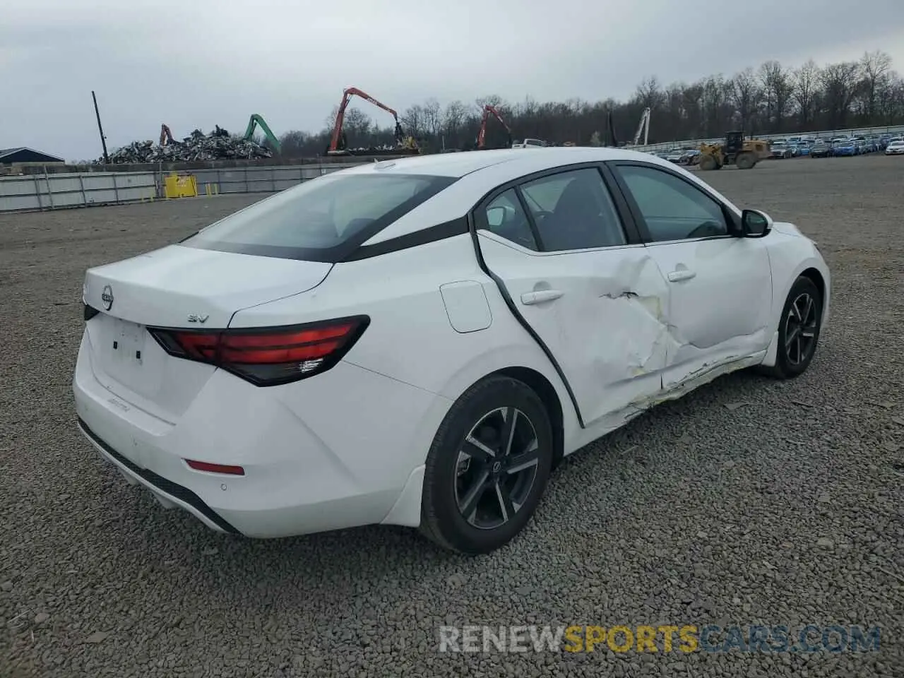 3 Фотография поврежденного автомобиля 3N1AB8CV3RY227337 NISSAN SENTRA 2024