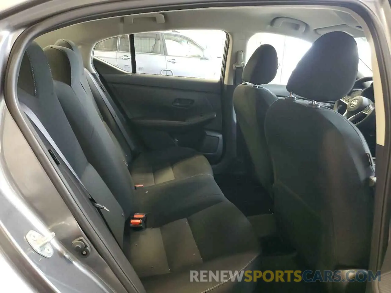 10 Фотография поврежденного автомобиля 3N1AB8CV3RY331617 NISSAN SENTRA 2024