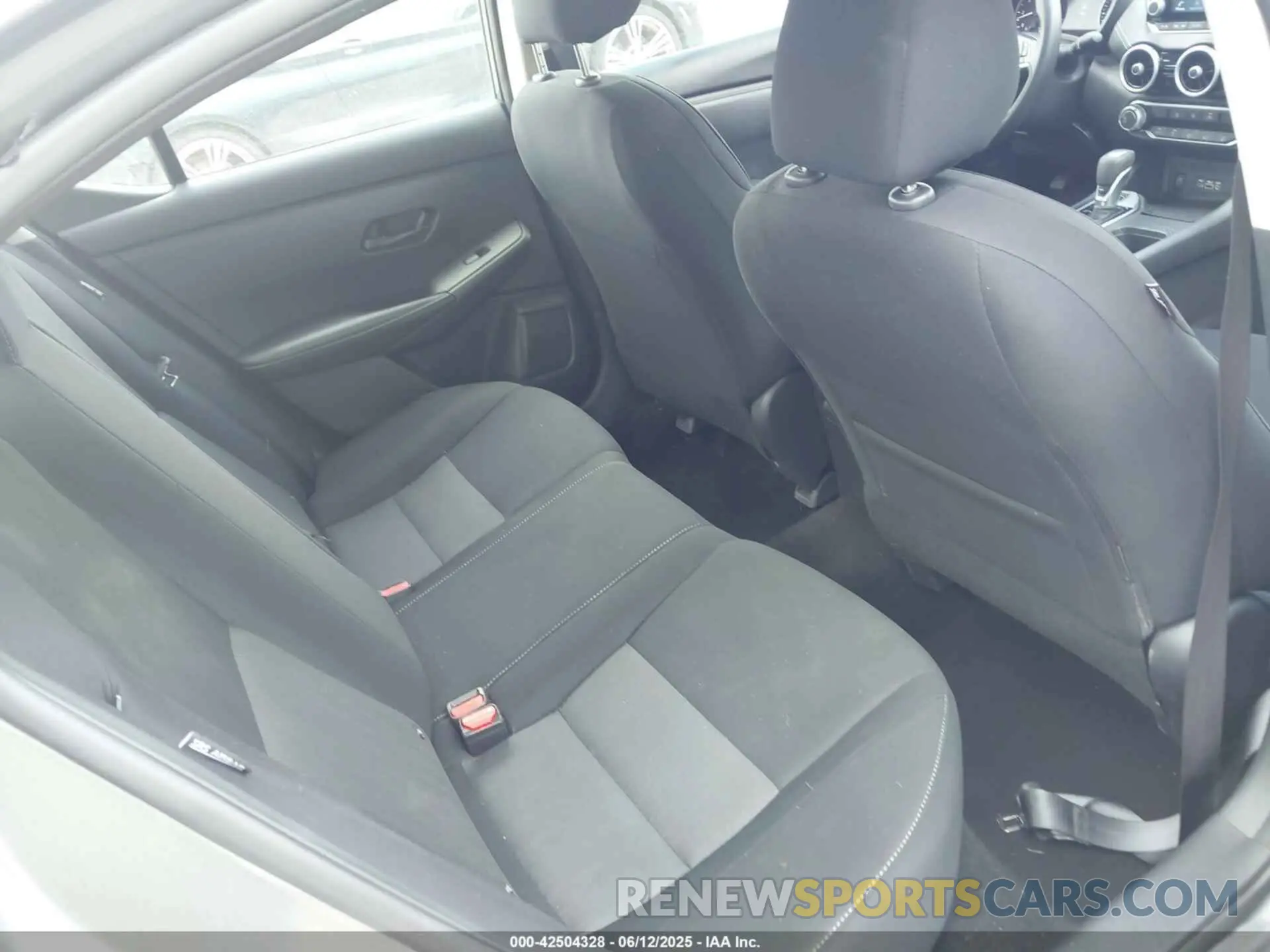 8 Photograph of a damaged car 3N1AB8CV3RY341239 NISSAN SENTRA 2024
