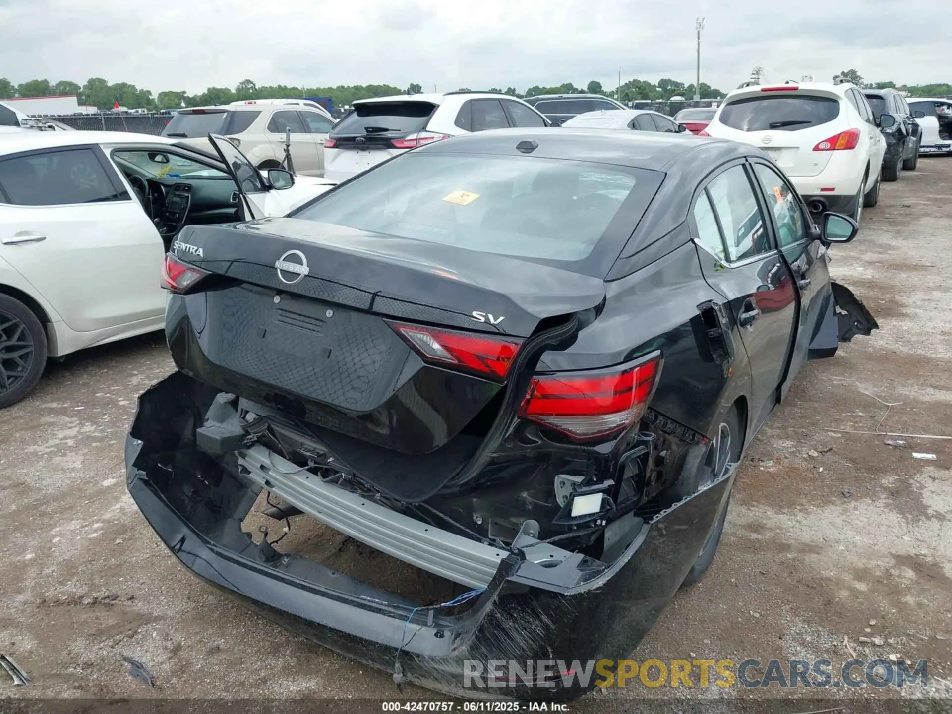 4 Photograph of a damaged car 3N1AB8CV3RY372300 NISSAN SENTRA 2024