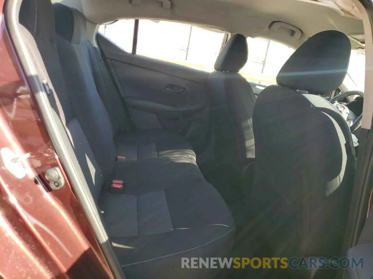 10 Фотография поврежденного автомобиля 3N1AB8CV4RY205024 NISSAN SENTRA 2024