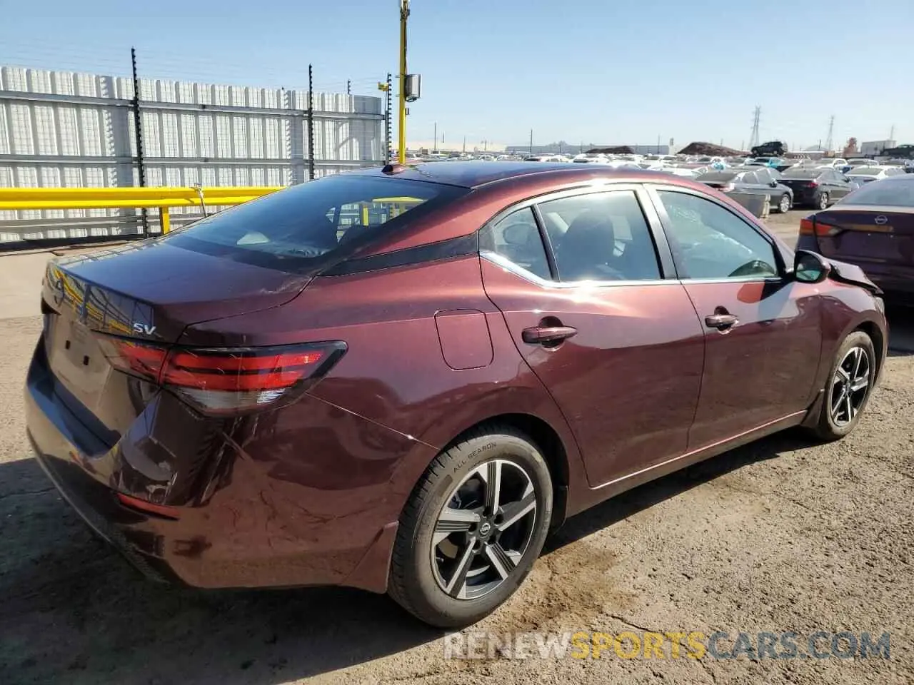 3 Фотография поврежденного автомобиля 3N1AB8CV4RY205024 NISSAN SENTRA 2024