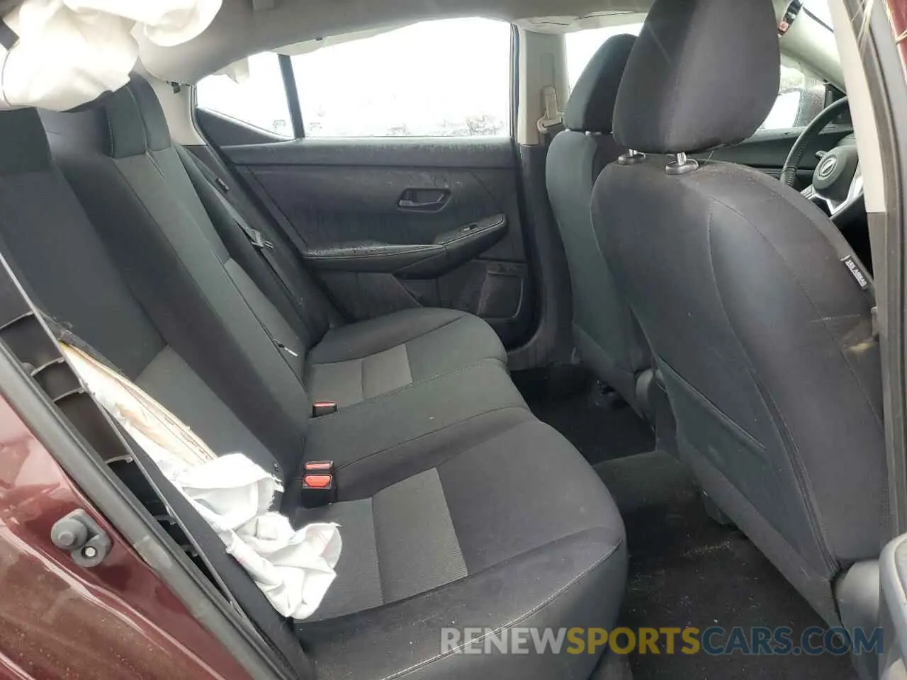11 Photograph of a damaged car 3N1AB8CV4RY241604 NISSAN SENTRA 2024