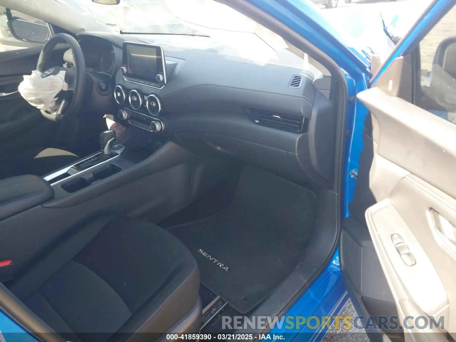 5 Photograph of a damaged car 3N1AB8CV4RY266020 NISSAN SENTRA 2024