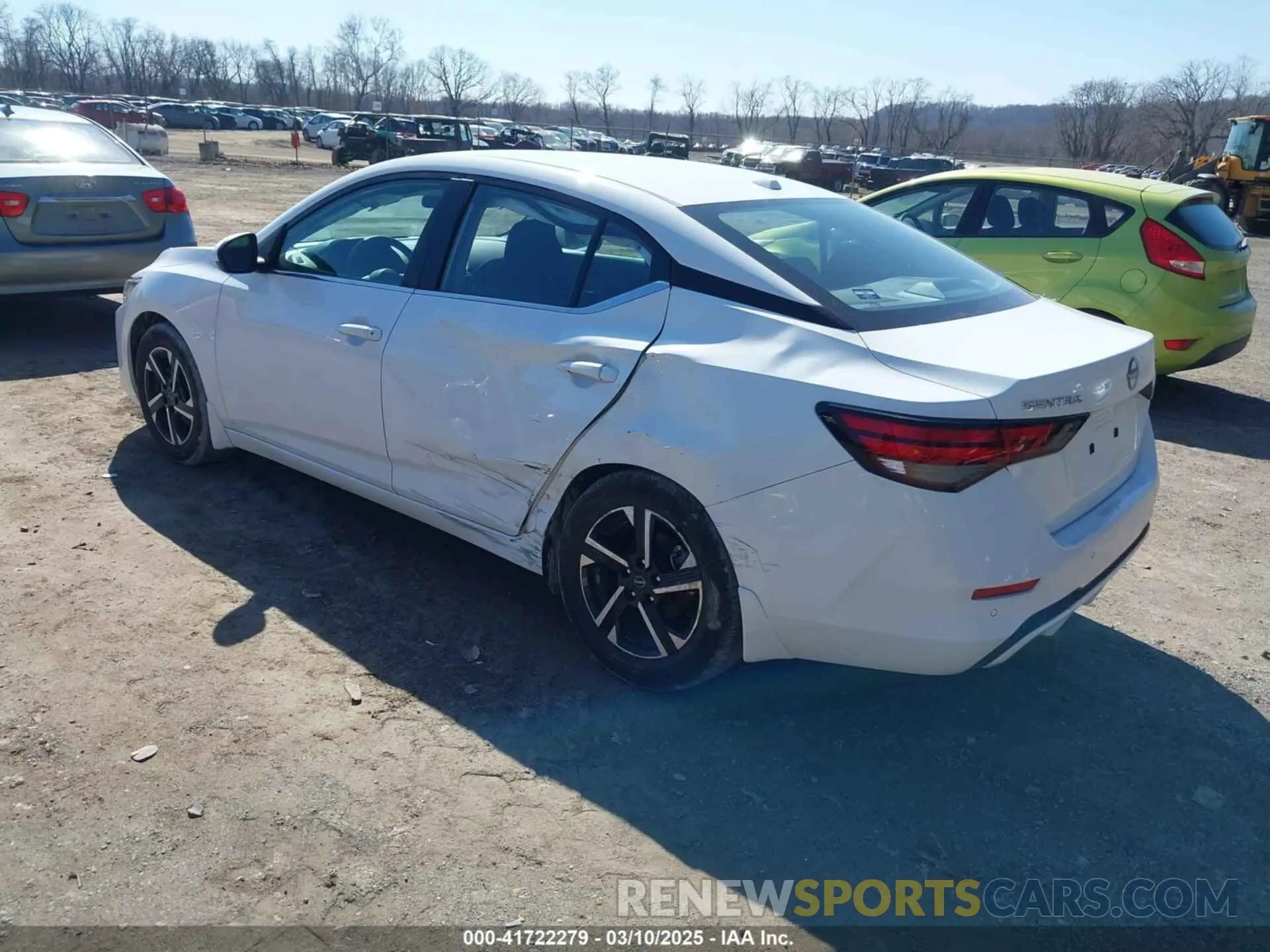 3 Фотография поврежденного автомобиля 3N1AB8CV5RY217067 NISSAN SENTRA 2024