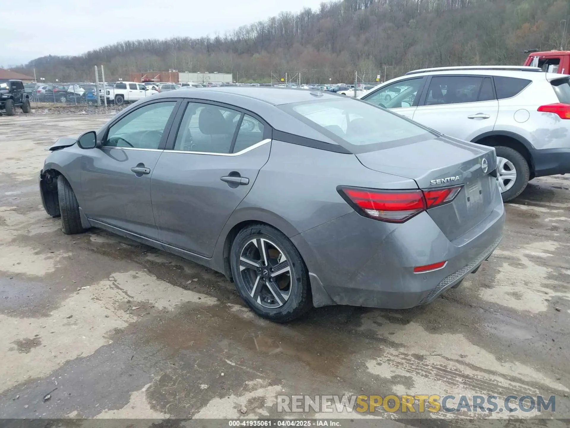 3 Фотография поврежденного автомобиля 3N1AB8CV5RY324748 NISSAN SENTRA 2024