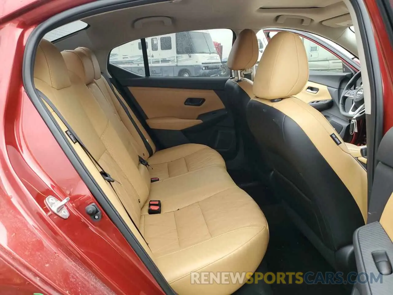 10 Фотография поврежденного автомобиля 3N1AB8CV5RY383623 NISSAN SENTRA 2024