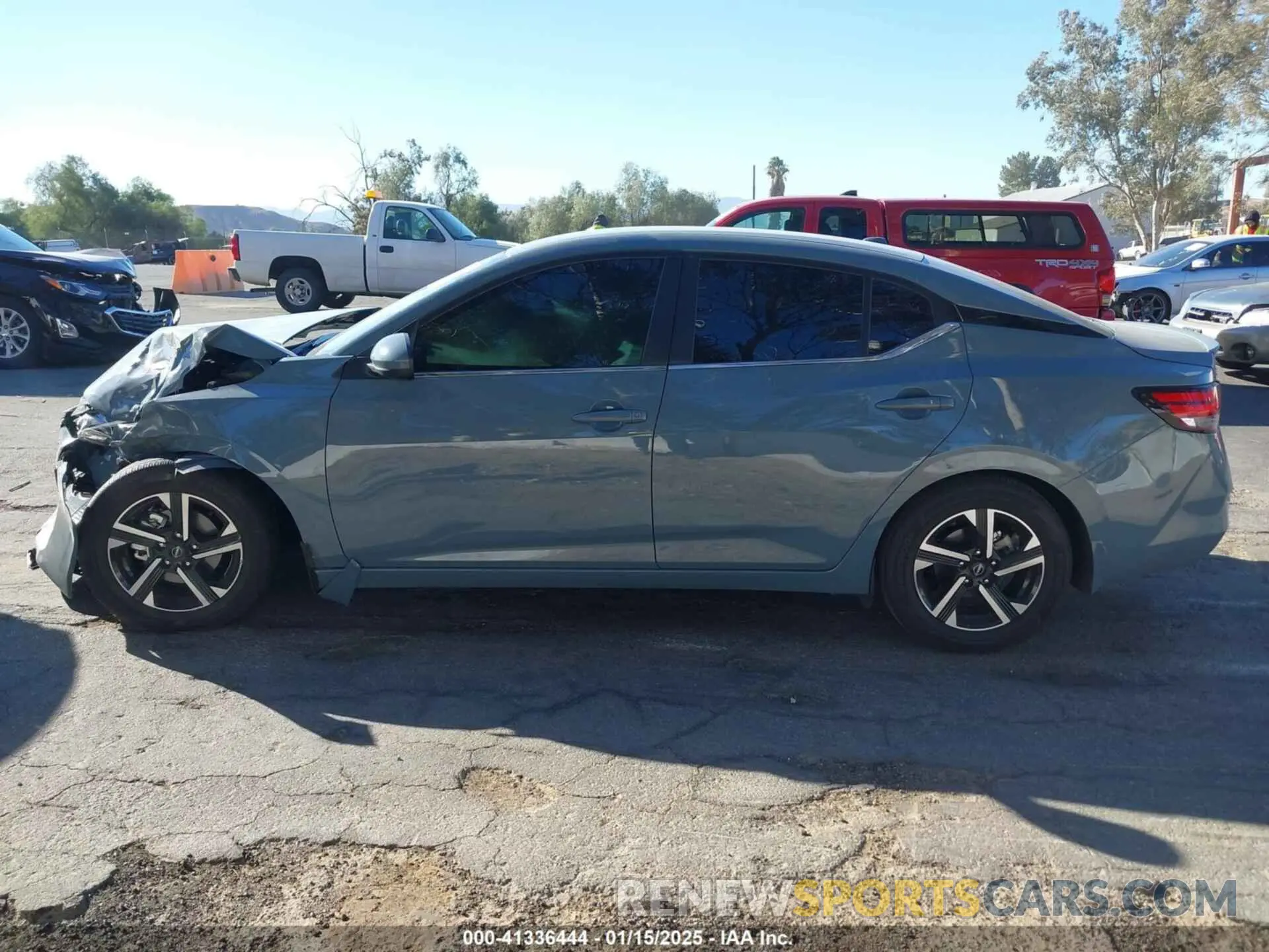 14 Фотография поврежденного автомобиля 3N1AB8CV5RY386747 NISSAN SENTRA 2024