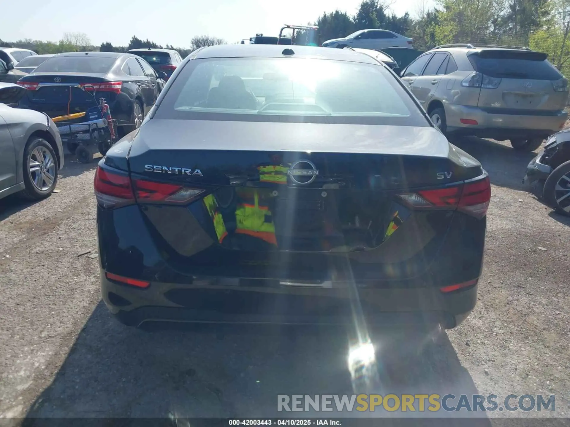 16 Photograph of a damaged car 3N1AB8CV6RY202500 NISSAN SENTRA 2024