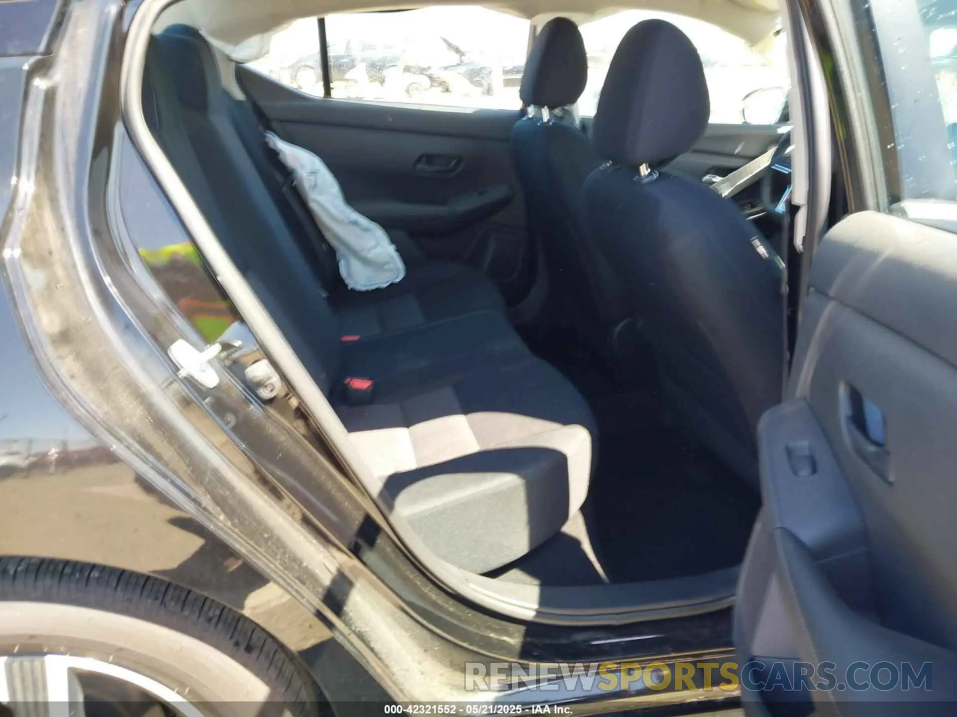 8 Photograph of a damaged car 3N1AB8CV6RY293705 NISSAN SENTRA 2024