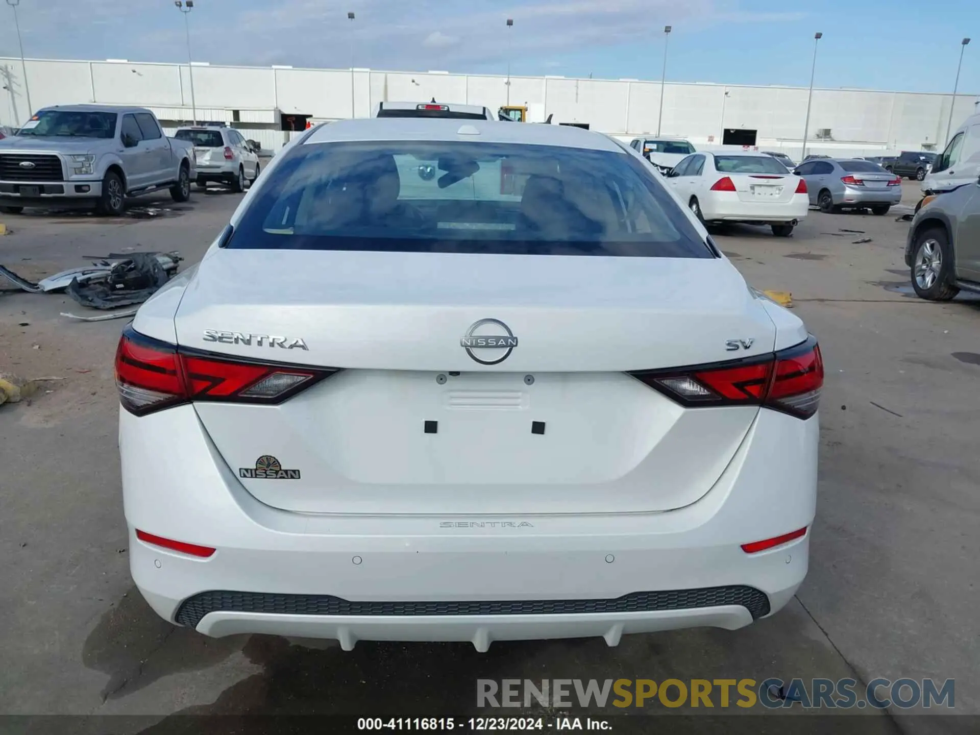 16 Фотография поврежденного автомобиля 3N1AB8CV6RY383193 NISSAN SENTRA 2024