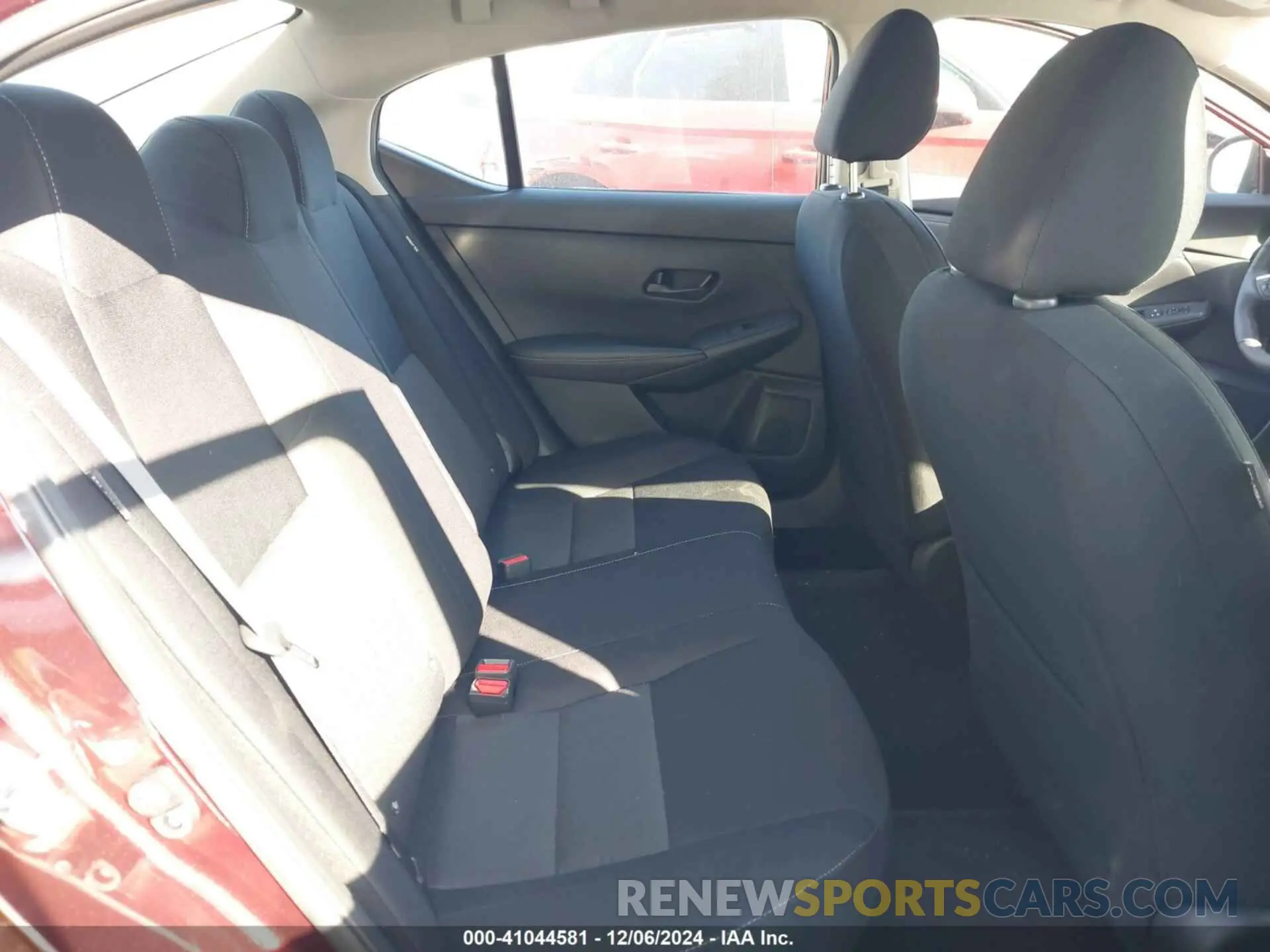 8 Фотография поврежденного автомобиля 3N1AB8CV7RY368945 NISSAN SENTRA 2024
