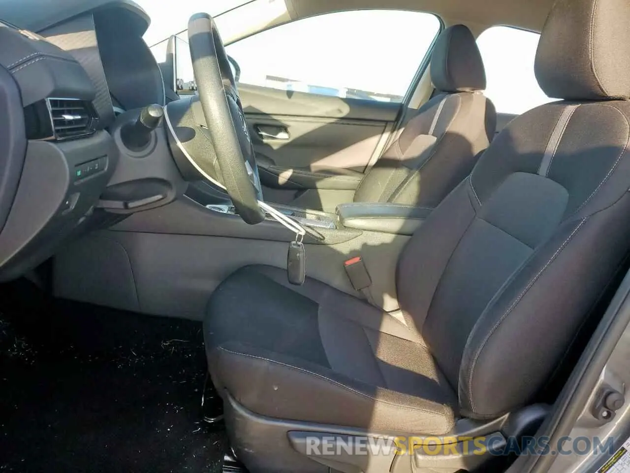 7 Фотография поврежденного автомобиля 3N1AB8CV8RY264609 NISSAN SENTRA 2024