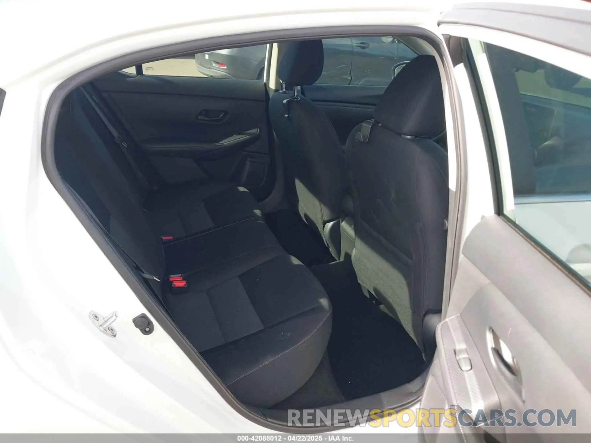 8 Photograph of a damaged car 3N1AB8CV8RY320967 NISSAN SENTRA 2024
