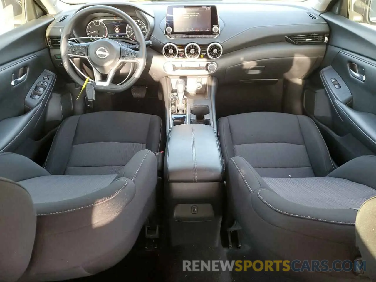 8 Фотография поврежденного автомобиля 3N1AB8CV9RY220568 NISSAN SENTRA 2024