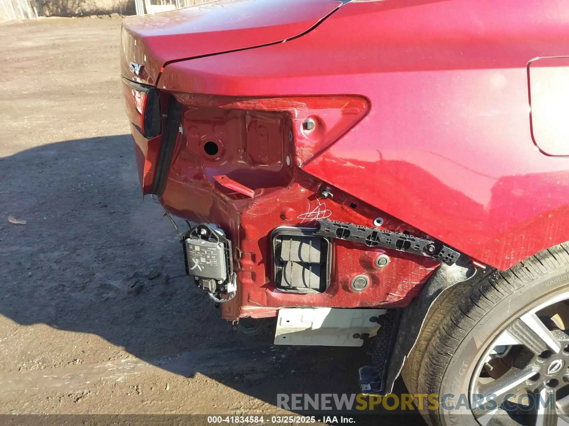 21 Photograph of a damaged car 3N1AB8CV9RY268619 NISSAN SENTRA 2024