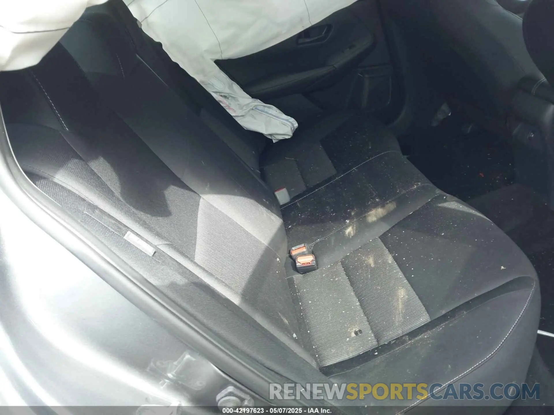 8 Photograph of a damaged car 3N1AB8CV9RY372043 NISSAN SENTRA 2024