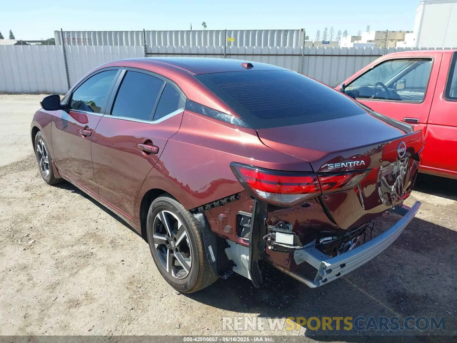 3 Фотография поврежденного автомобиля 3N1AB8CV9RY379302 NISSAN SENTRA 2024