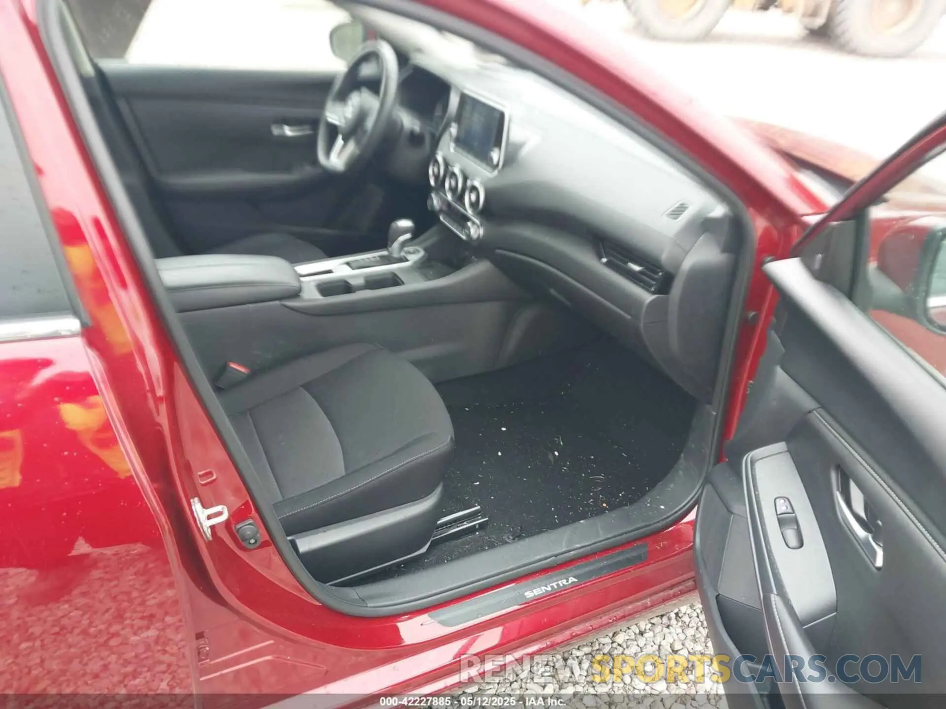 5 Фотография поврежденного автомобиля 3N1AB8CVXRY306956 NISSAN SENTRA 2024