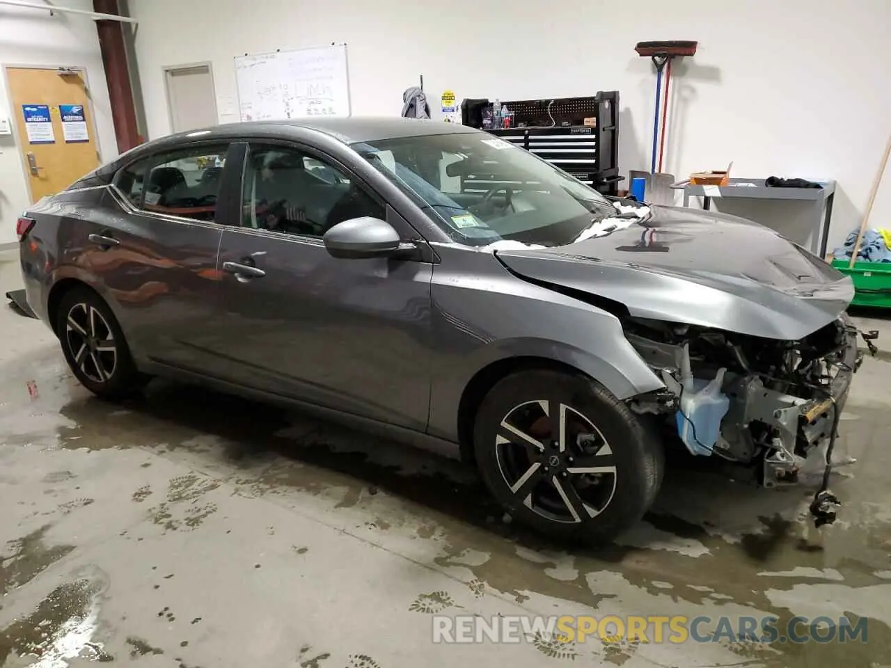 4 Фотография поврежденного автомобиля 3N1AB8CVXRY353761 NISSAN SENTRA 2024