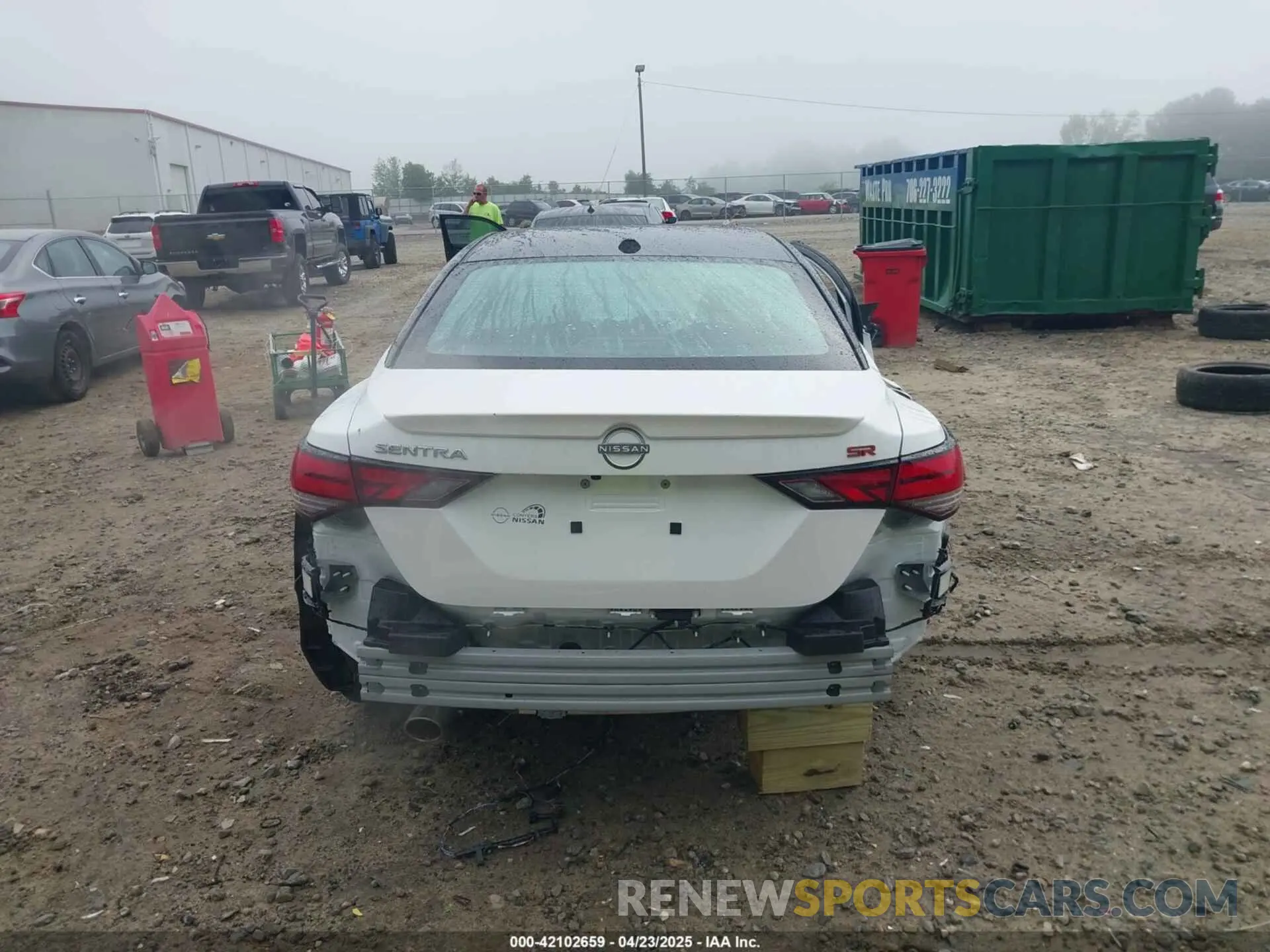 17 Фотография поврежденного автомобиля 3N1AB8DV1RY305774 NISSAN SENTRA 2024